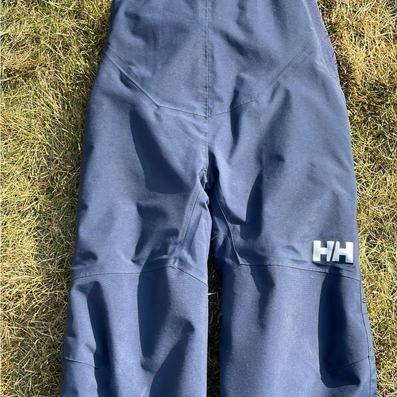 Helly Hensen kids snowsuit sz 7. - Picture 6 of 6